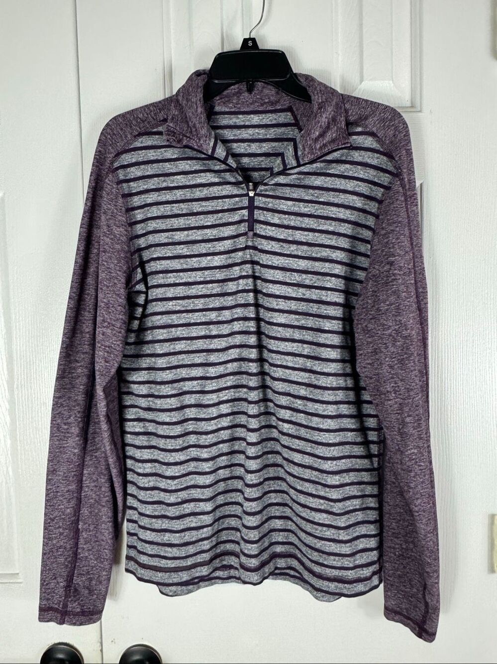 Lululemon Men’s Striped Grey Purple Pullover Size L
